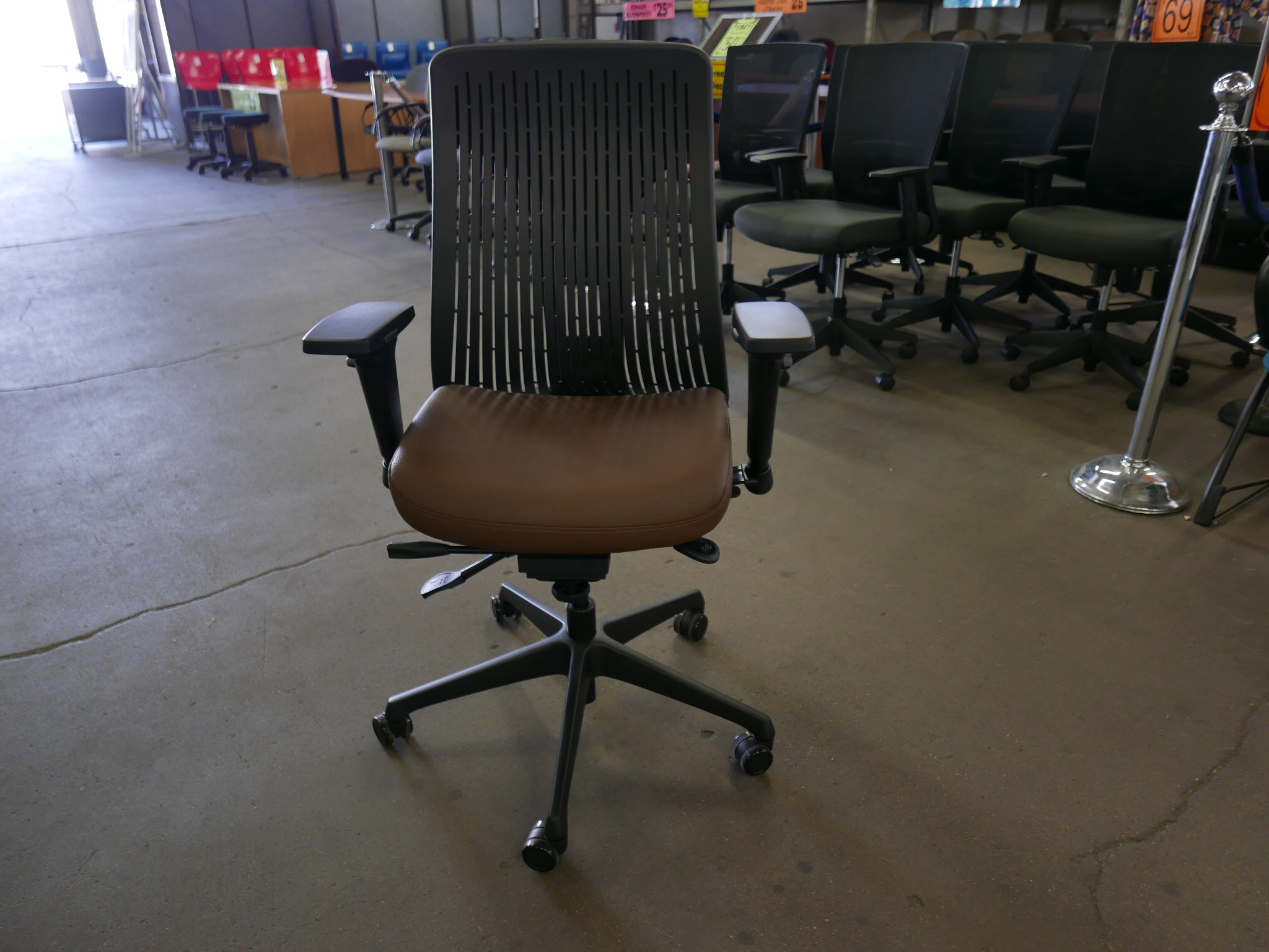New Office Master Truly Task Chairs Tr Trading Company